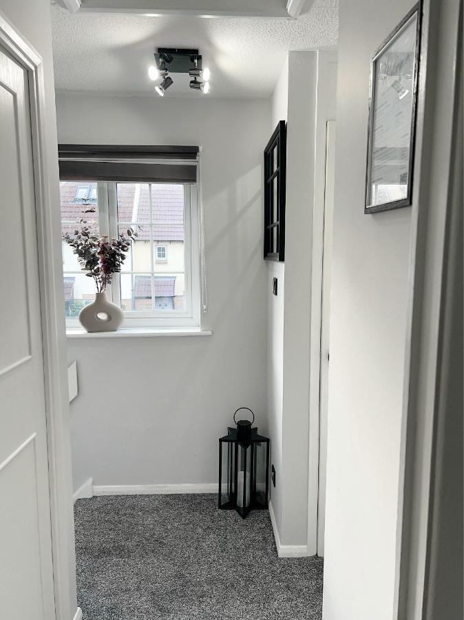 Stunning Apartment In Beckton With Private Entrance London Luaran gambar