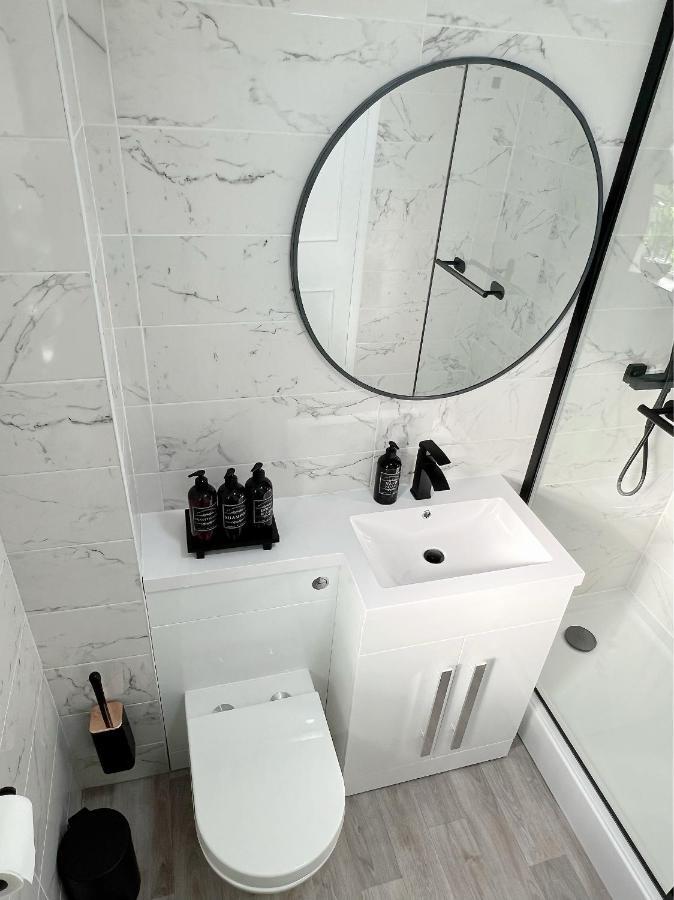 Stunning Apartment In Beckton With Private Entrance London Luaran gambar